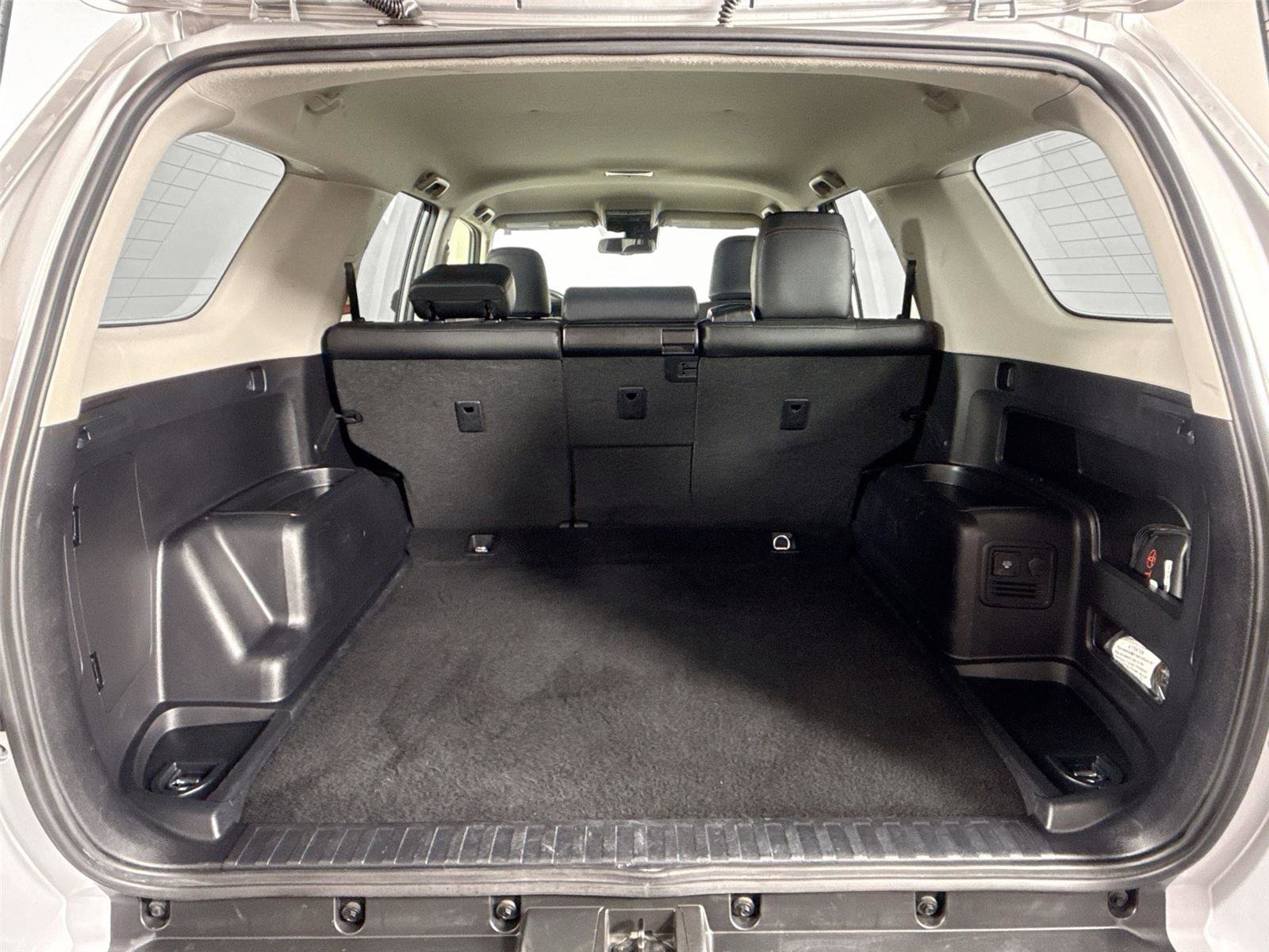 Certified 2024 Toyota 4Runner TRD Off-Road Premium image 37