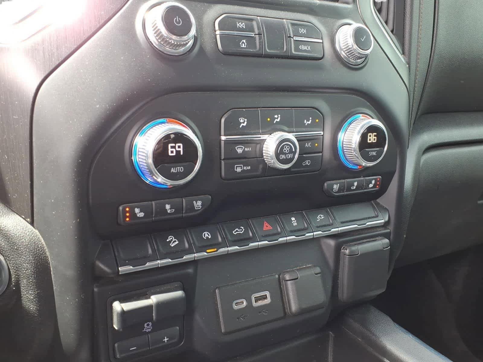 Used 2021 GMC Sierra 1500 AT4 AWD/4WD image 16