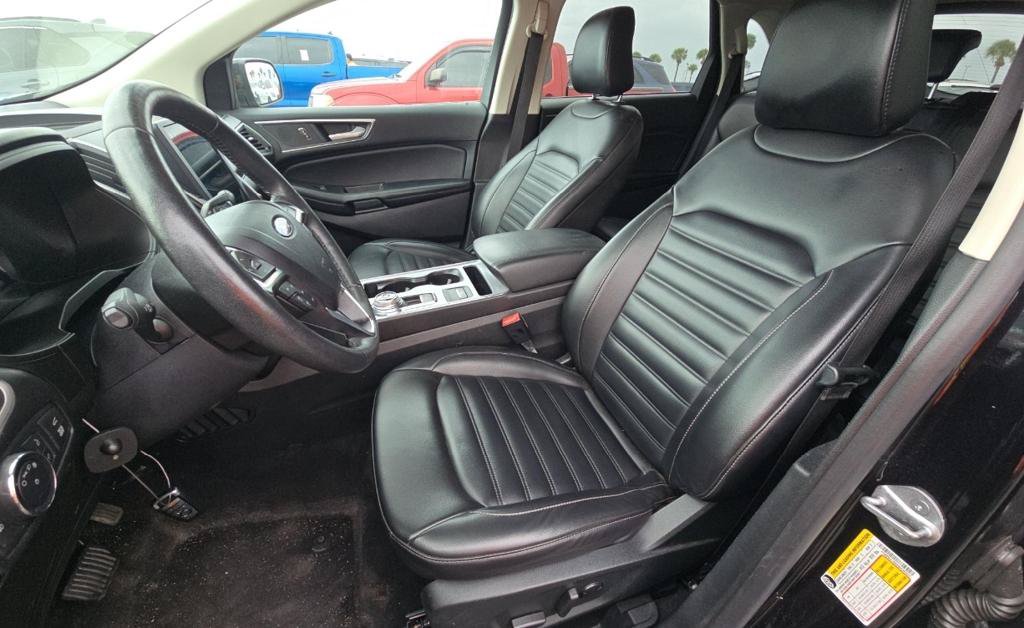 Used 2022 Ford Edge SEL w/ Convenience Package AWD/4WD image 11