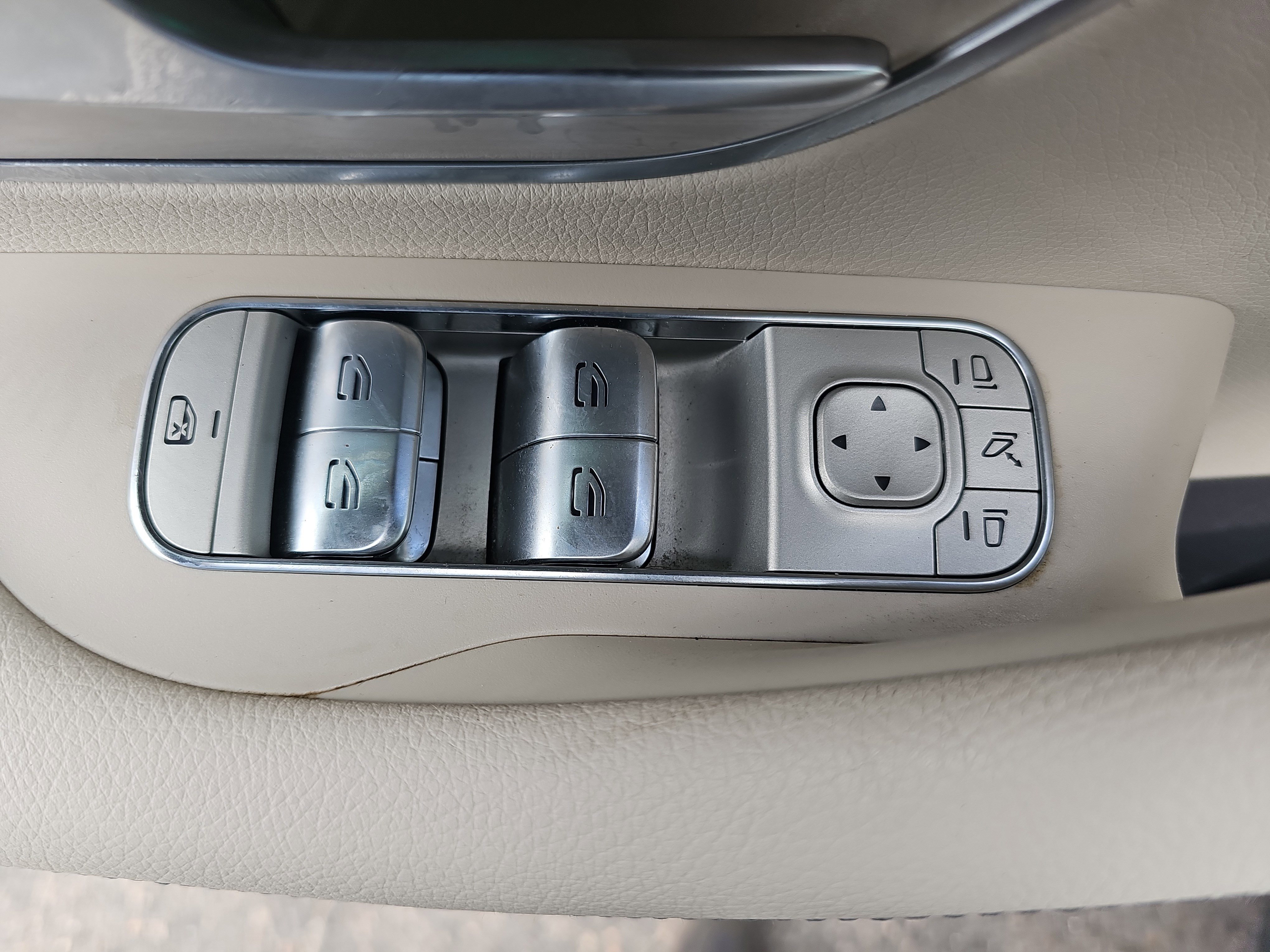 Used 2020 Mercedes-Benz GLS 450 4MATIC image 28