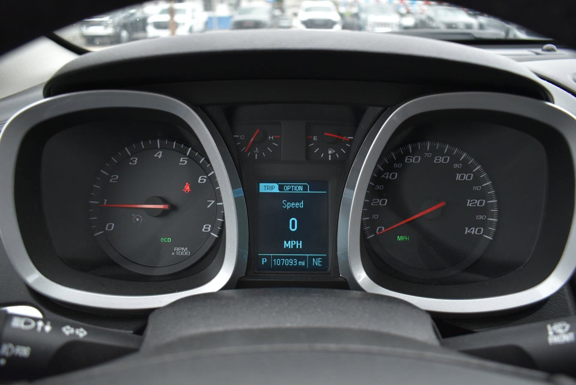 Used 2016 Chevrolet Equinox LTZ w/ Enhanced Convenience Package FWD image 32