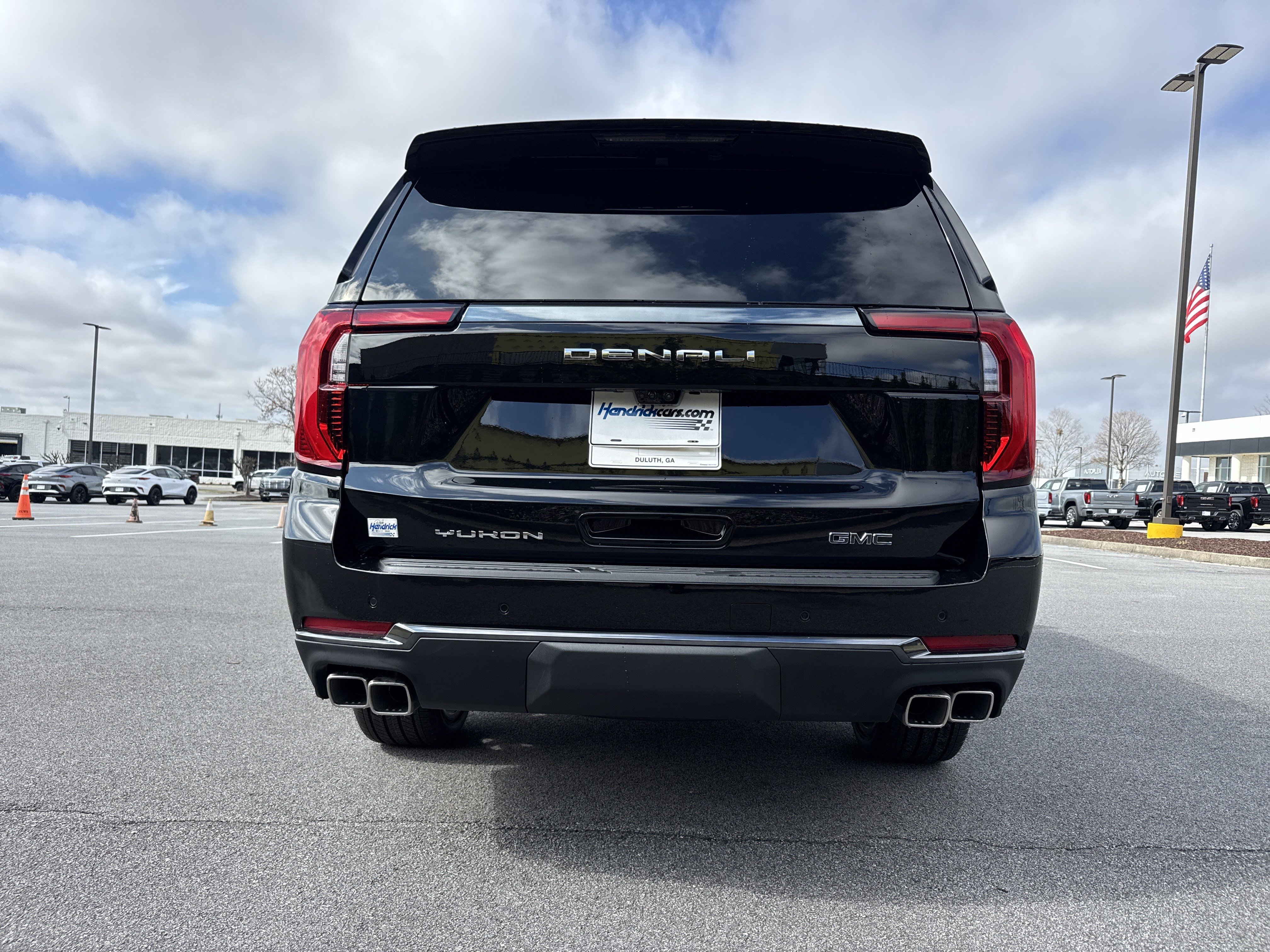 Used 2026 GMC Yukon XL Denali Ultimate w/ LPO, Floor Liner Package image 8