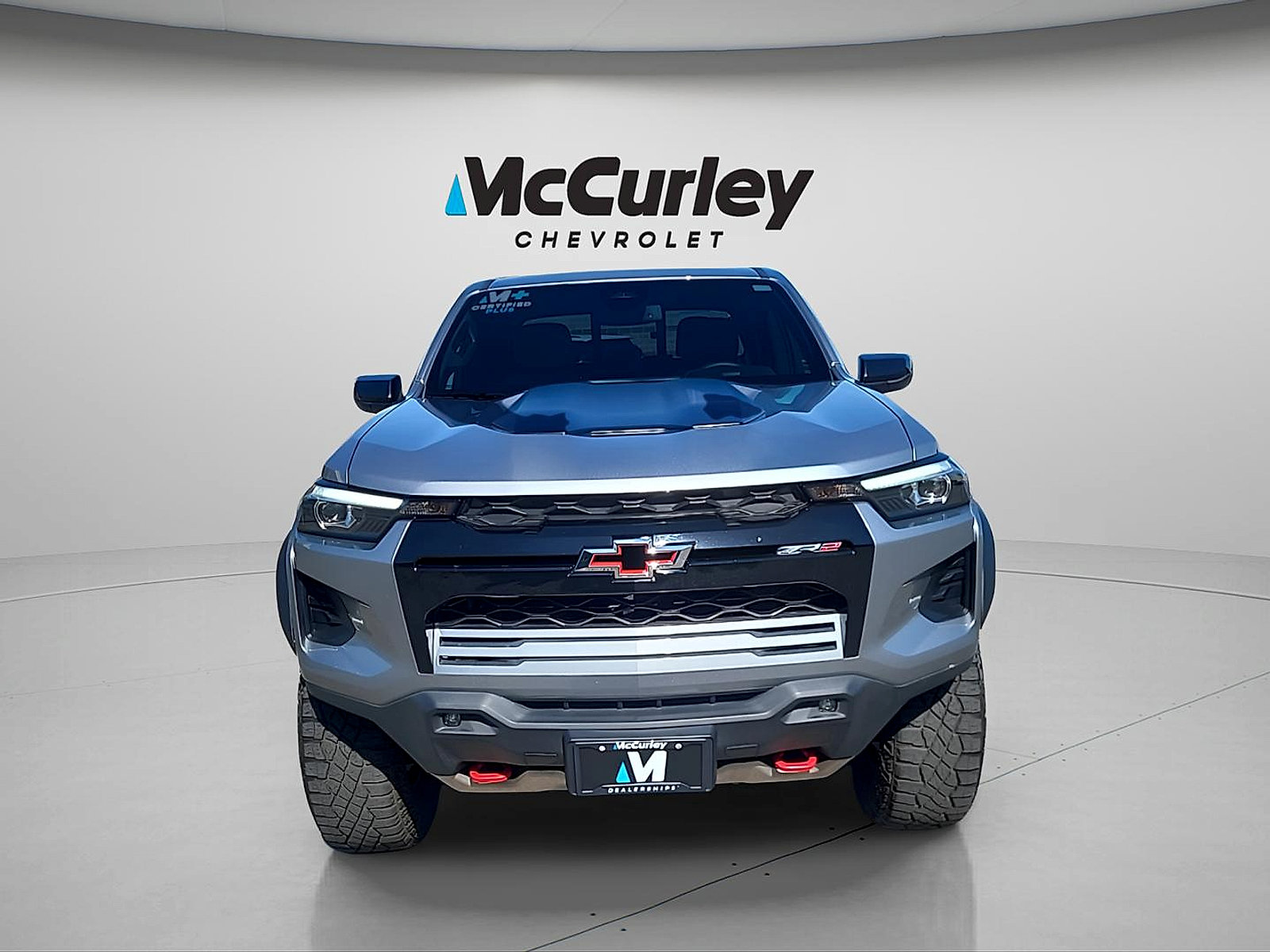 Used 2023 Chevrolet Colorado ZR2 w/ ZR2 Convenience Package III AWD/4WD image 2
