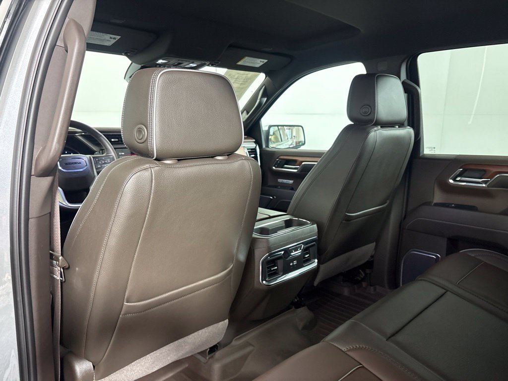 Used 2023 GMC Sierra 1500 Denali w/ Technology Package AWD/4WD image 31