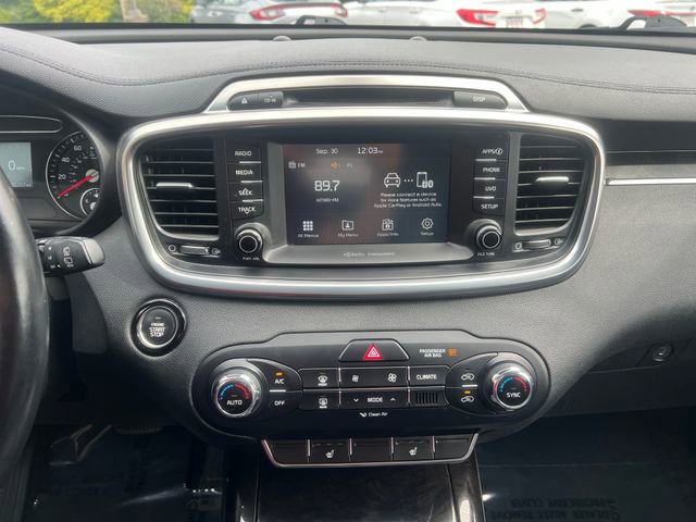 Used 2017 Kia Sorento EX image 20