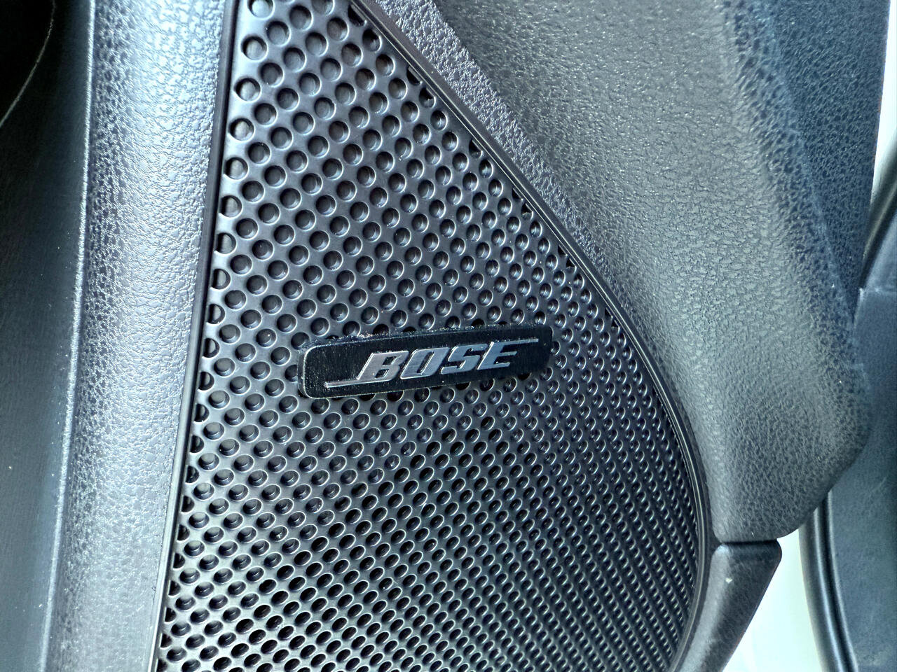 Used 2020 Nissan 370Z Coupe image 13