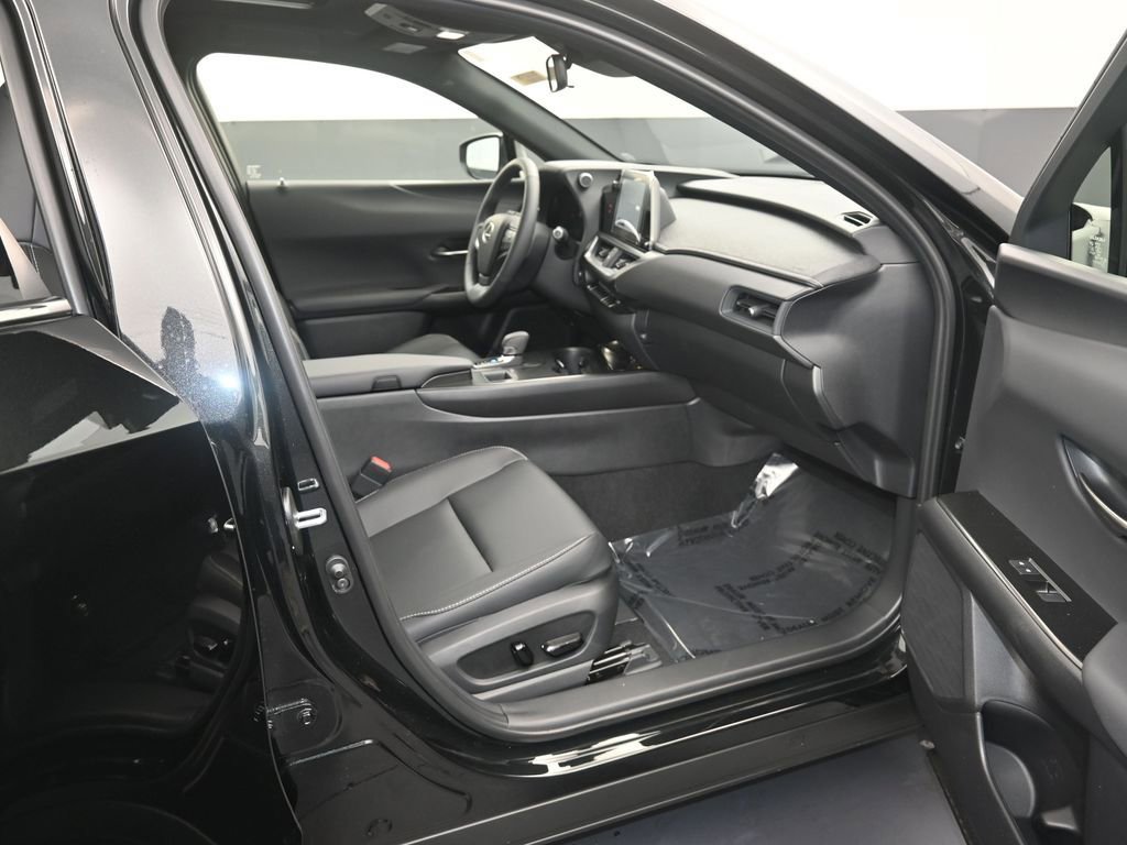 New 2026 Lexus UX 300h FWD image 11