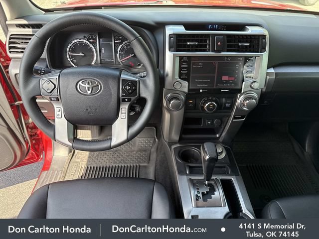 Used 2022 Toyota 4Runner TRD Sport AWD/4WD image 15