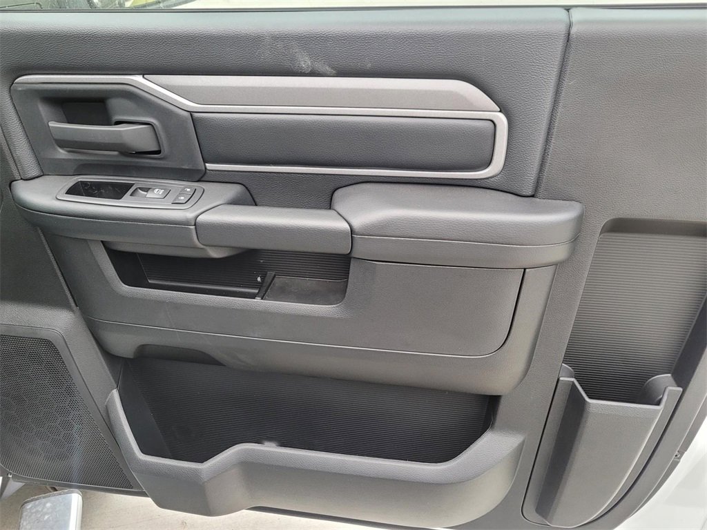 New 2024 RAM 5500 Tradesman image 9