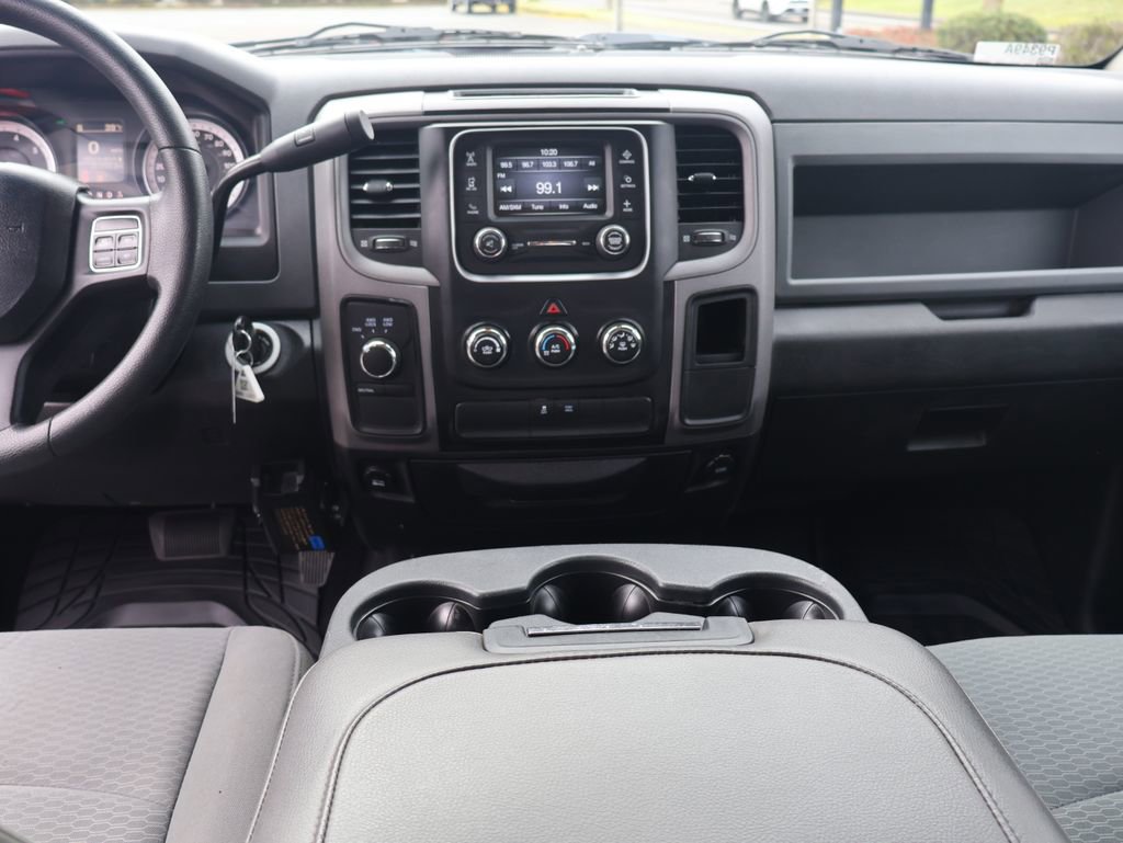 Used 2014 RAM 1500 Express image 24