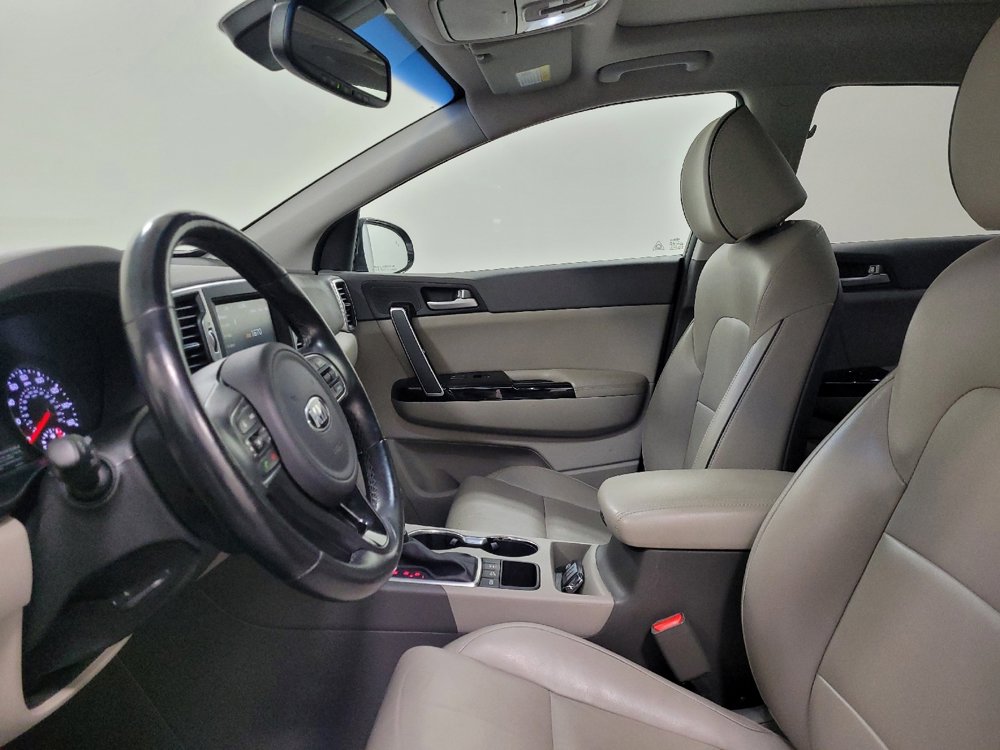 Used 2018 Kia Sportage EX w/ EX Premium Package image 17