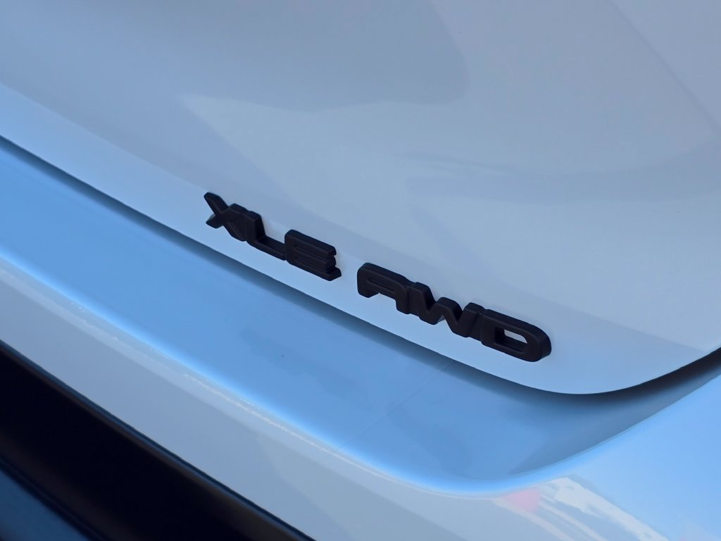 New 2026 Toyota Highlander XLE AWD/4WD image 11