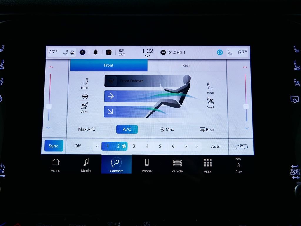 Used 2024 Jeep Wagoneer L Series II image 44