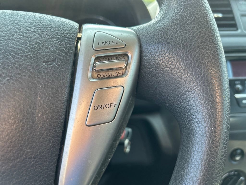 Used 2018 Nissan Versa SV FWD image 13
