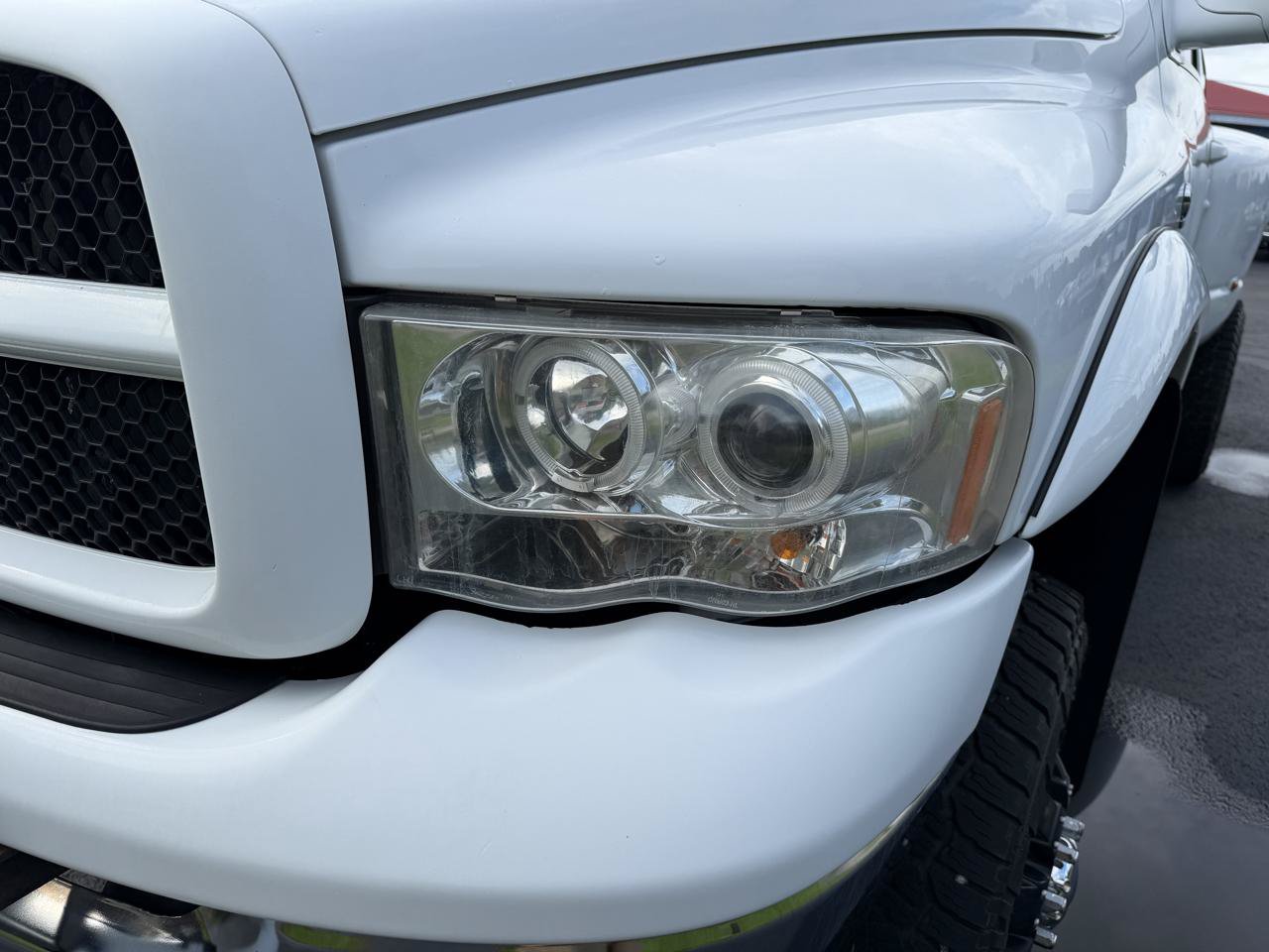 Used 2005 Dodge Ram 3500 Truck SLT w/ Protection Group AWD/4WD image 11
