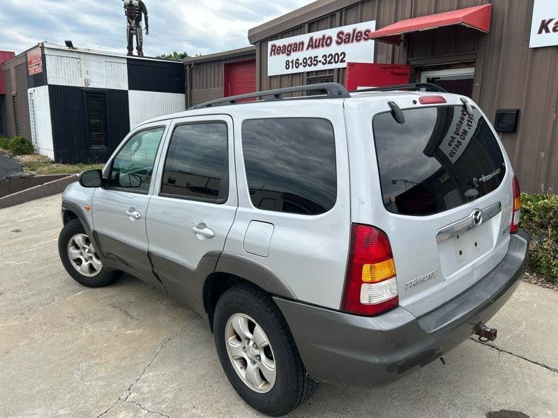 Used 2004 MAZDA Tribute ES w/ Premium Audio Pkg AWD/4WD image 4