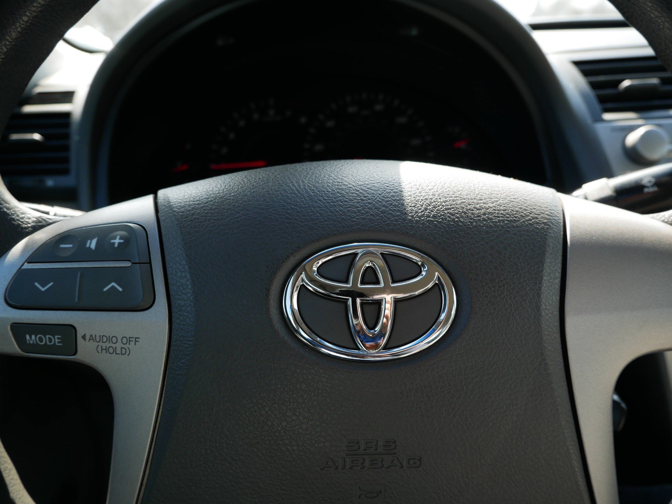 Used 2007 Toyota Camry CE image 25