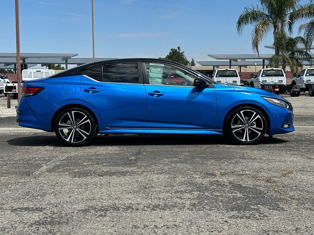 Used 2023 Nissan Sentra SR FWD image 2