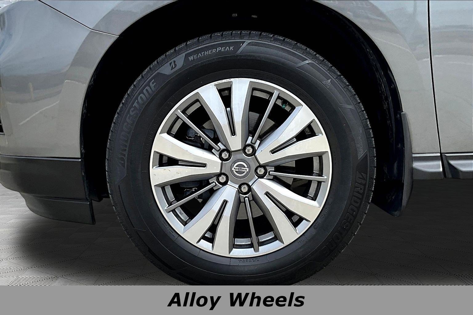 Used 2019 Nissan Pathfinder SL image 34