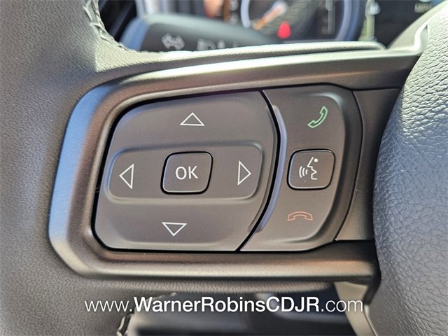 New 2025 Jeep Gladiator Sport image 27