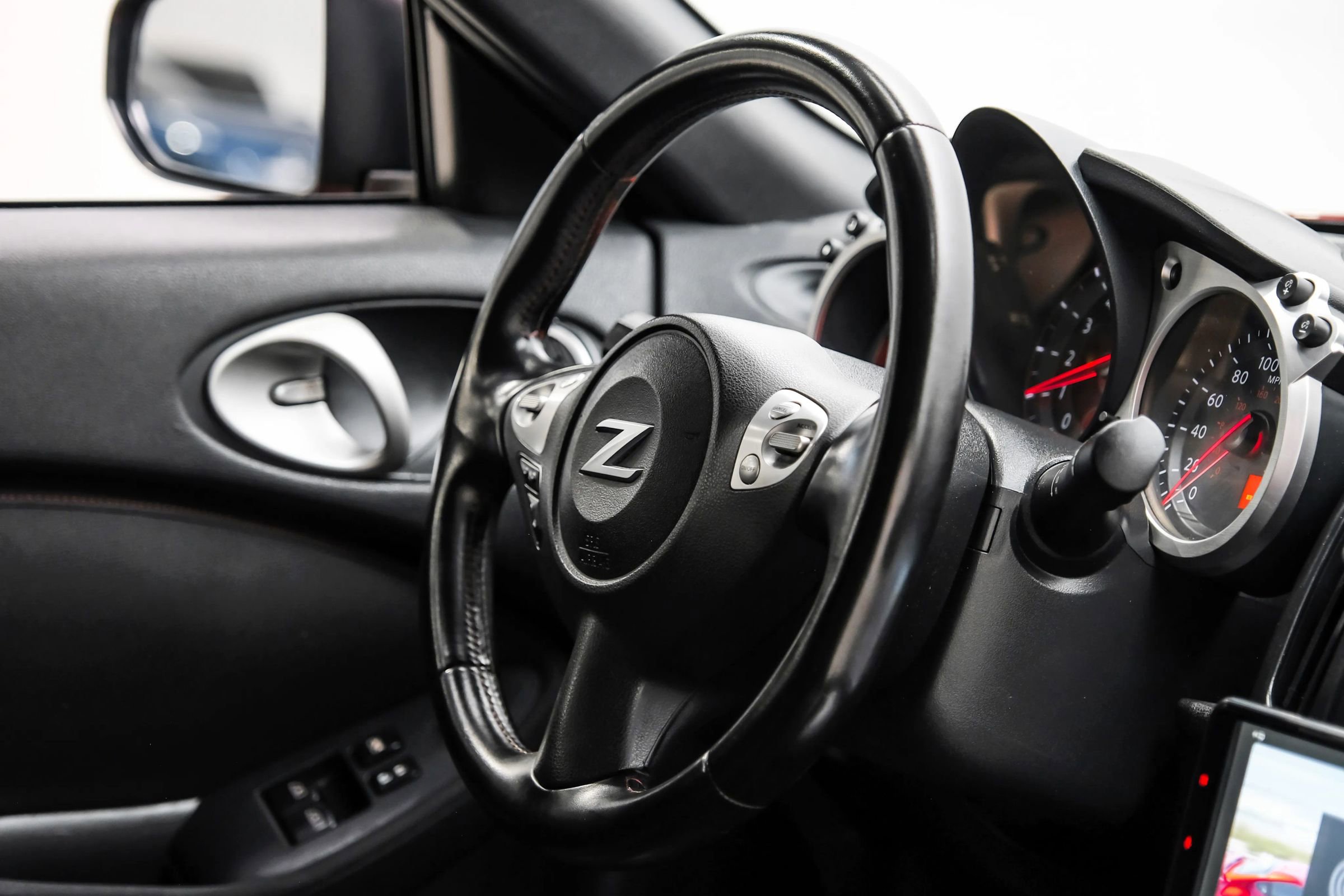 Used 2013 Nissan 370Z NISMO w/ Bose Pkg image 16