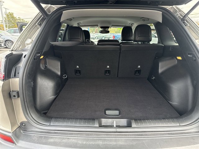 Used 2021 Jeep Cherokee Latitude Lux w/ Comfort/Convenience Group image 25