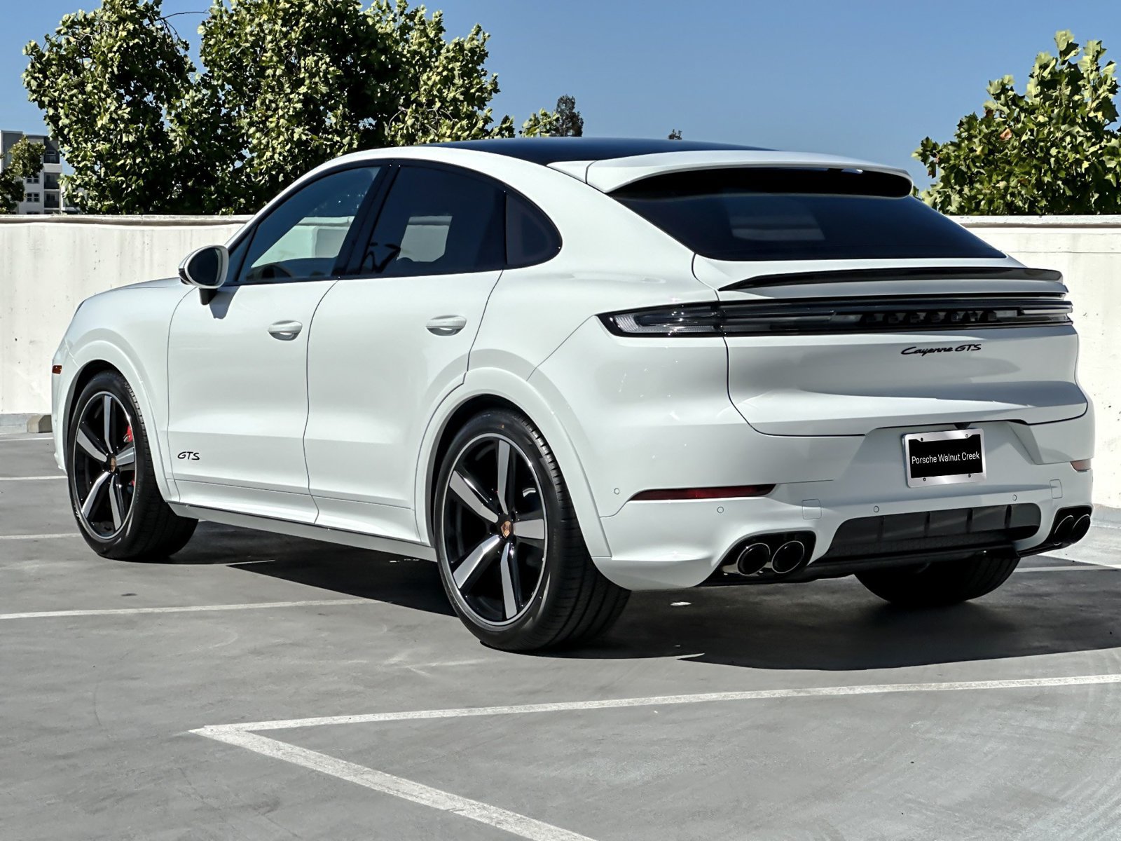 New 2026 Porsche Cayenne GTS AWD/4WD image 4