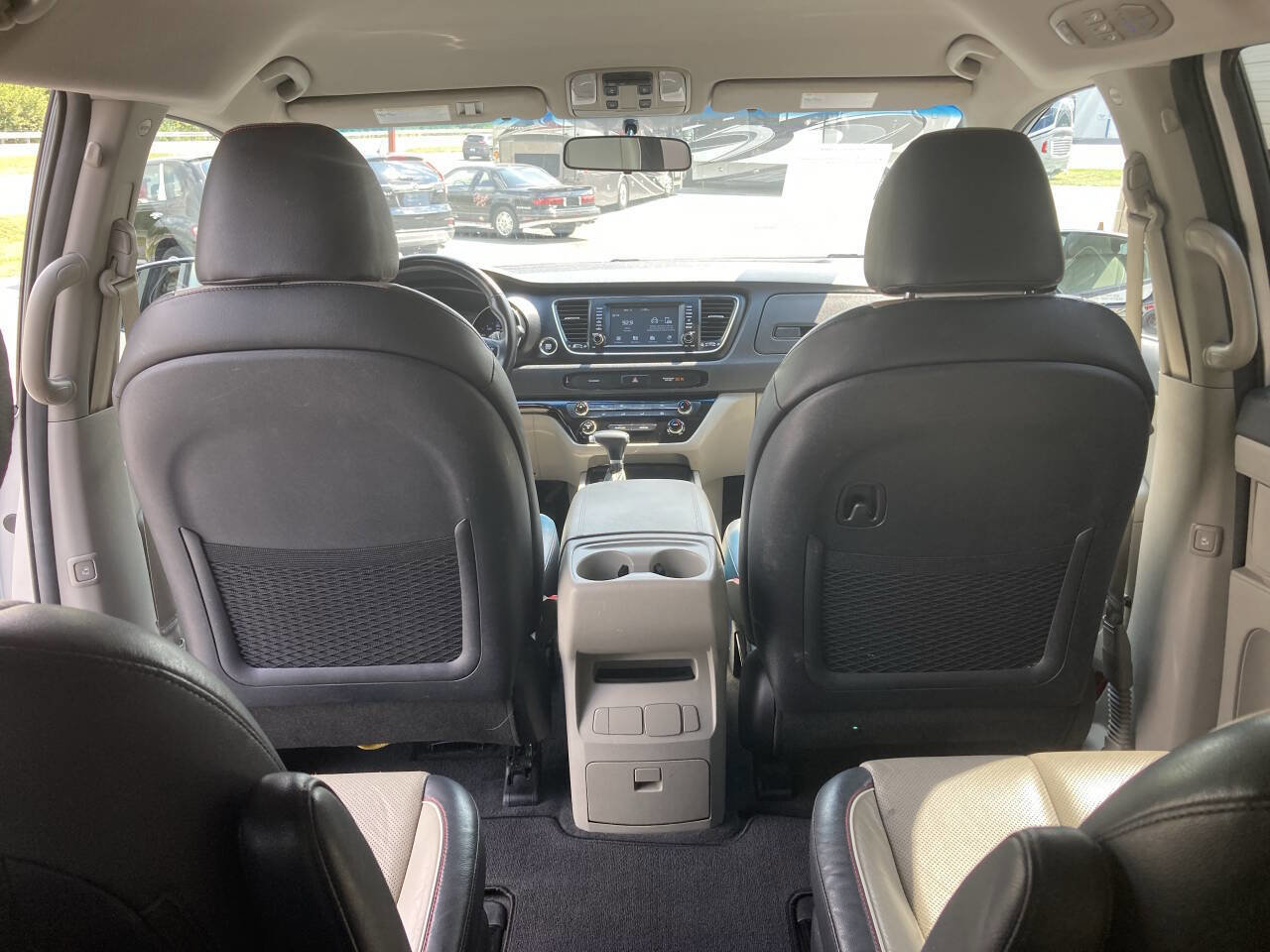 Used 2019 Kia Sedona EX image 42