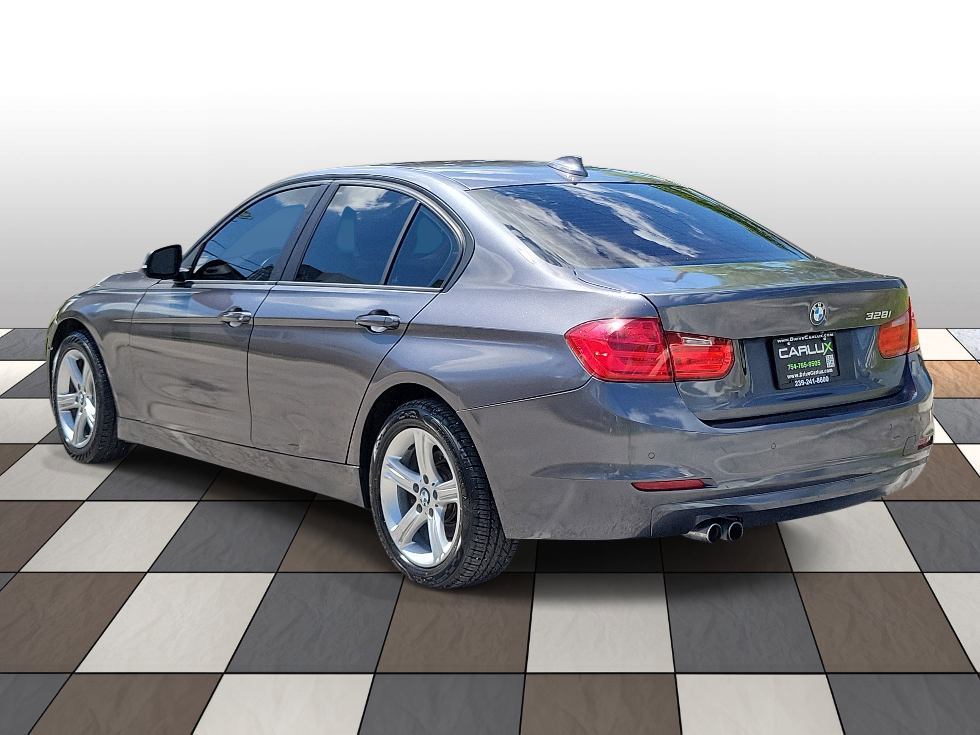 Used 2015 BMW 328i xDrive Sedan AWD/4WD image 6