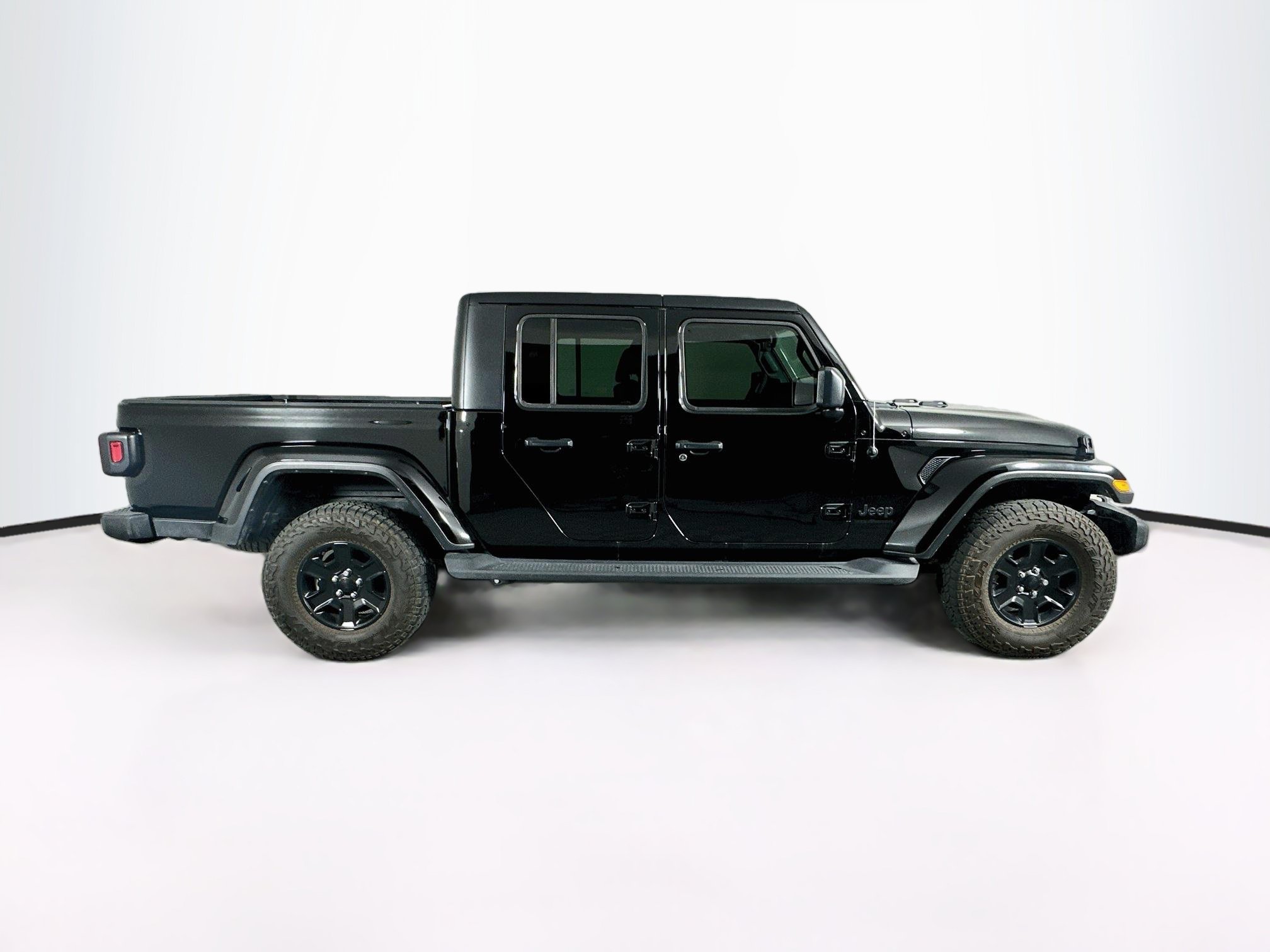 Used 2023 Jeep Gladiator Sport AWD/4WD image 10