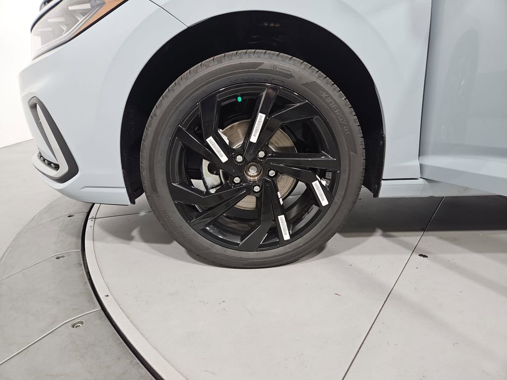 New 2026 Volkswagen Jetta SE image 26