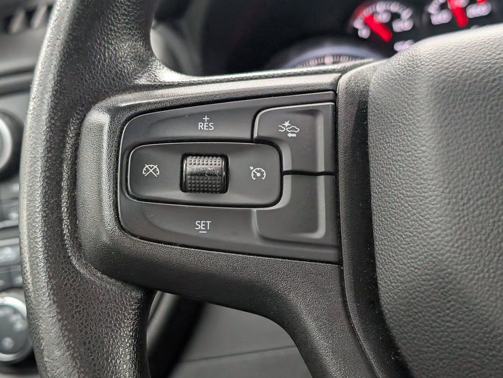 Used 2023 Chevrolet Silverado 1500 Custom image 19