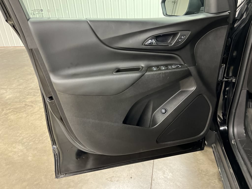 Used 2024 Chevrolet Equinox LT w/ LPO, Floor Liner Package AWD/4WD image 14