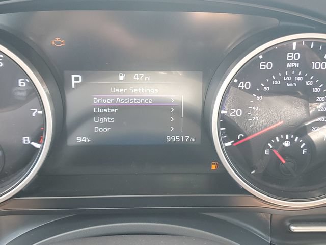 Used 2022 Kia Carnival LX FWD image 26
