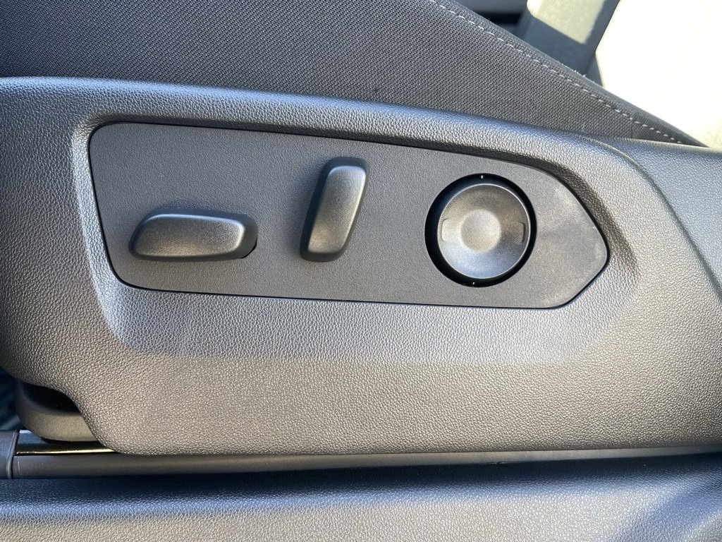 New 2026 Chevrolet Silverado 1500 Custom w/ Turbomax Blackout Package image 15