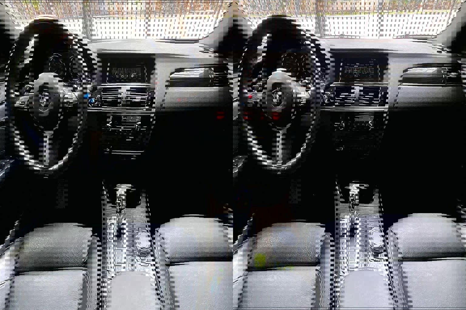 Used 2018 BMW X4 M40i image 15