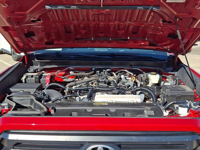Certified 2024 Toyota Tacoma SR5 AWD/4WD image 28