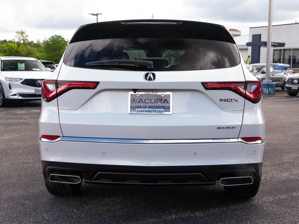 Certified 2023 Acura MDX SH-AWD w/ Technology Package image 11