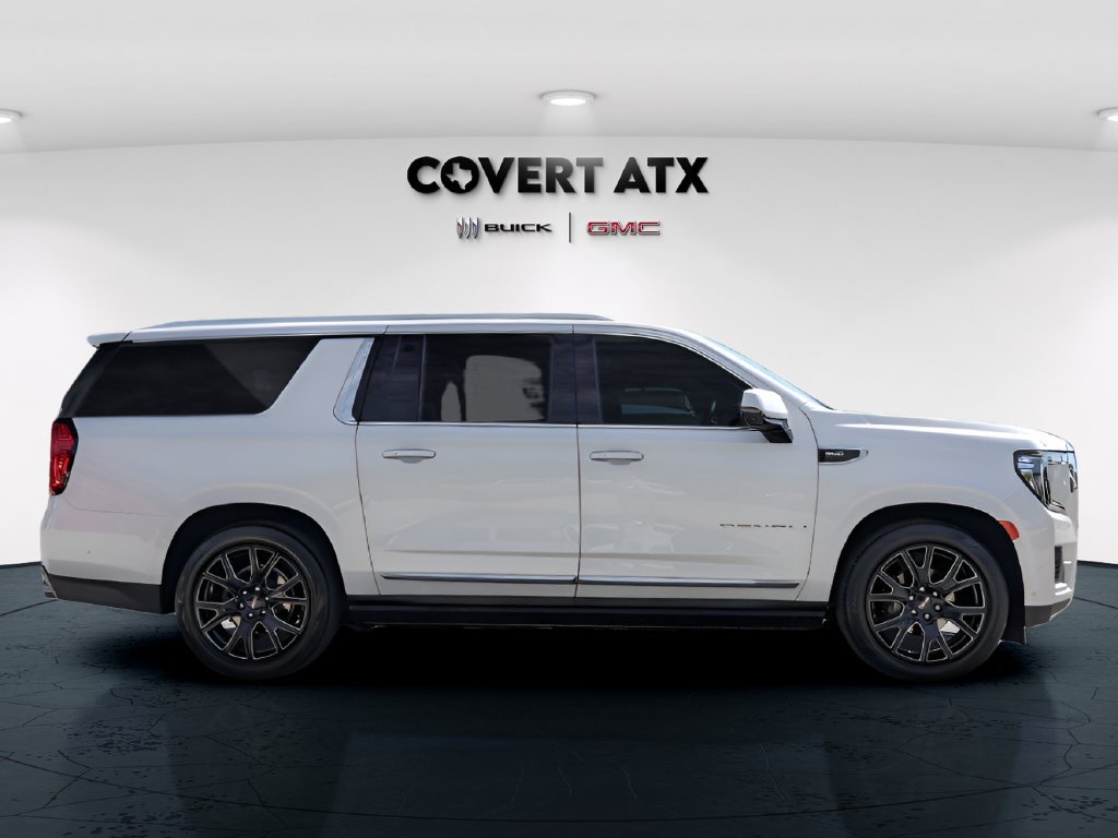 Used 2023 GMC Yukon XL Denali w/ Denali Reserve Package AWD/4WD image 8
