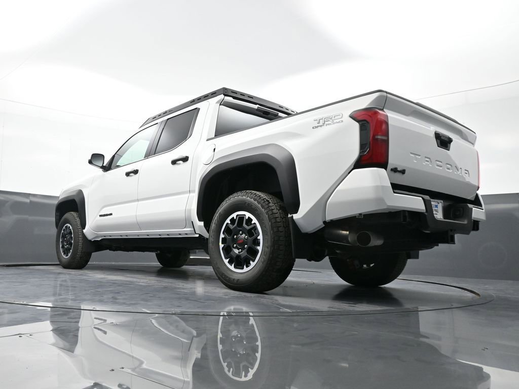New 2024 Toyota Tacoma TRD Off-Road image 29