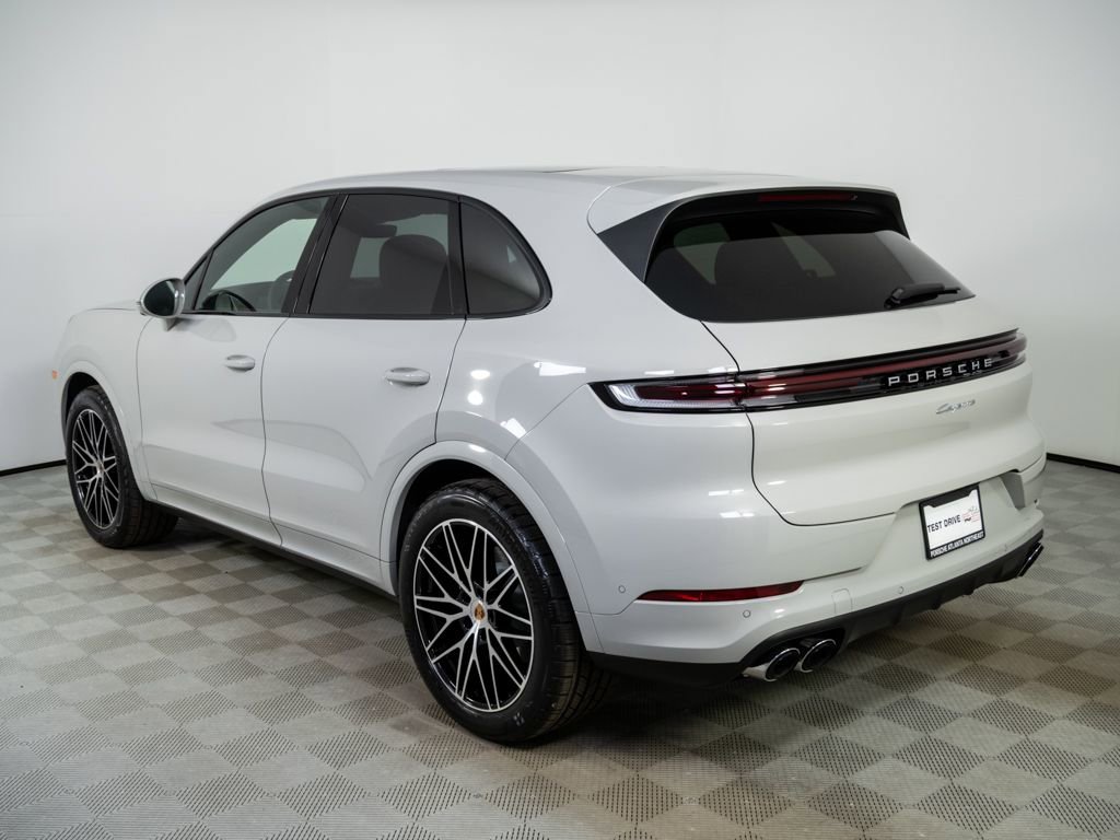New 2026 Porsche Cayenne image 3