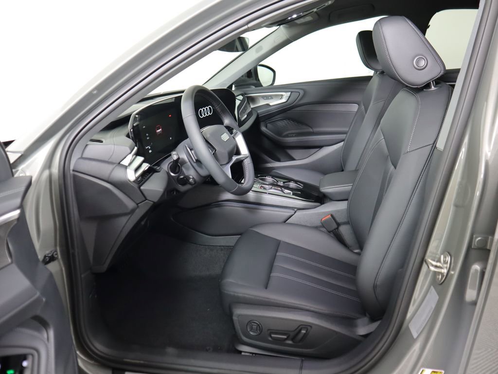 Used 2025 Audi A5 2.0T Premium Plus w/ Premium Plus AWD/4WD image 22