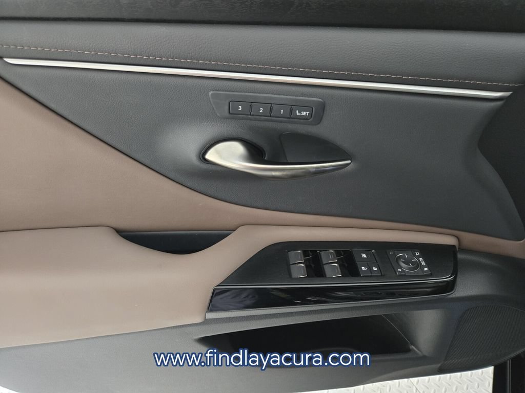 Used 2023 Lexus ES 350 w/ Premium Package FWD image 23