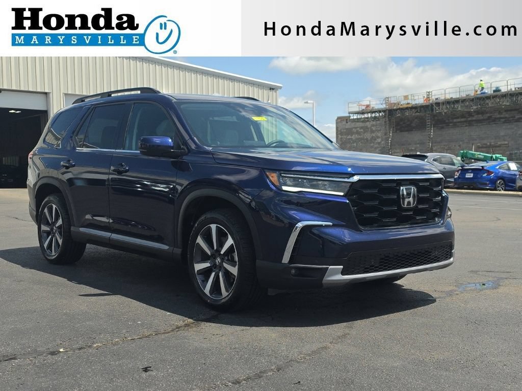 Certified 2023 Honda Pilot Touring image 1