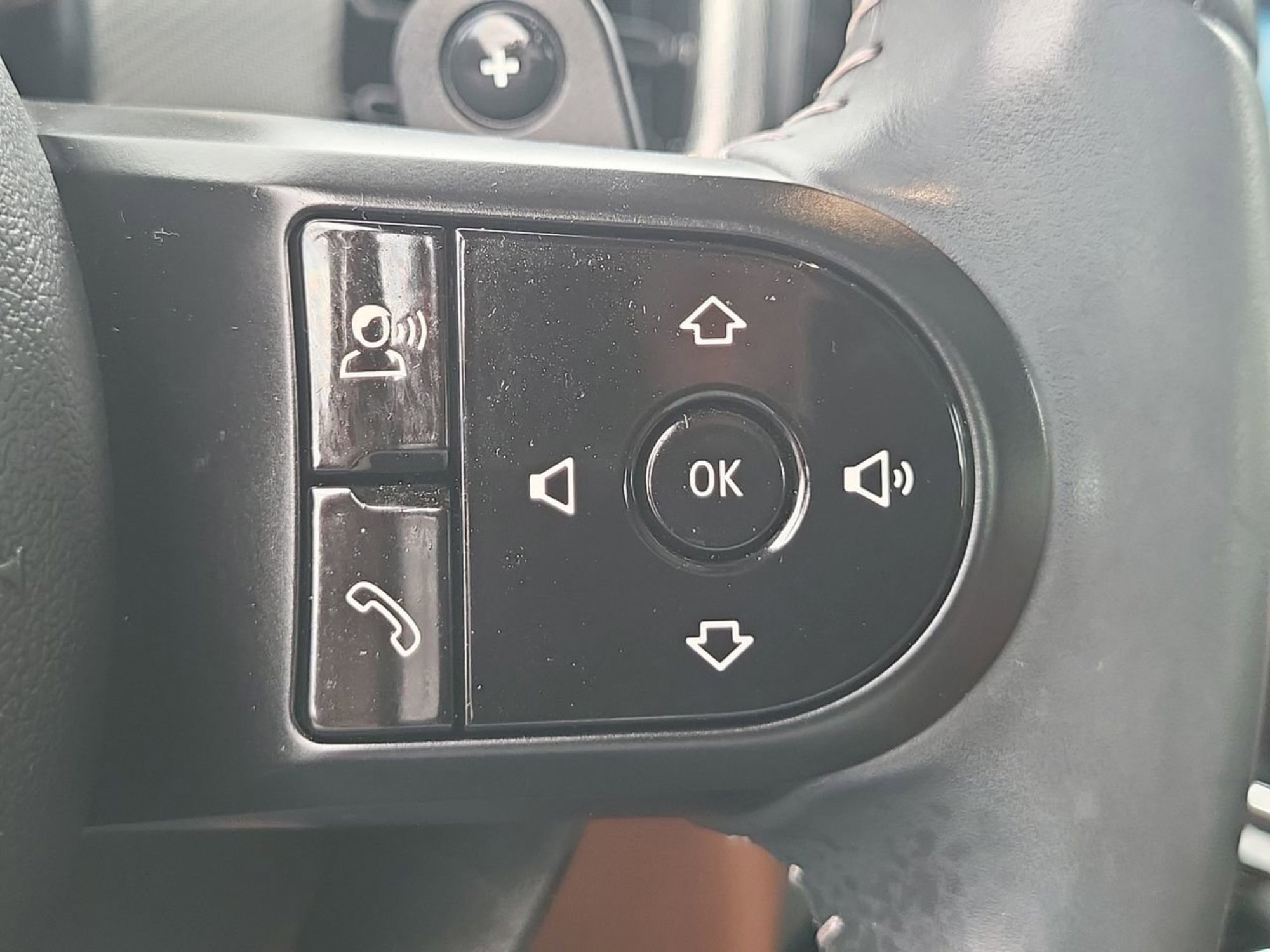 Used 2022 MINI Cooper S w/ Signature Upholstery Package image 25