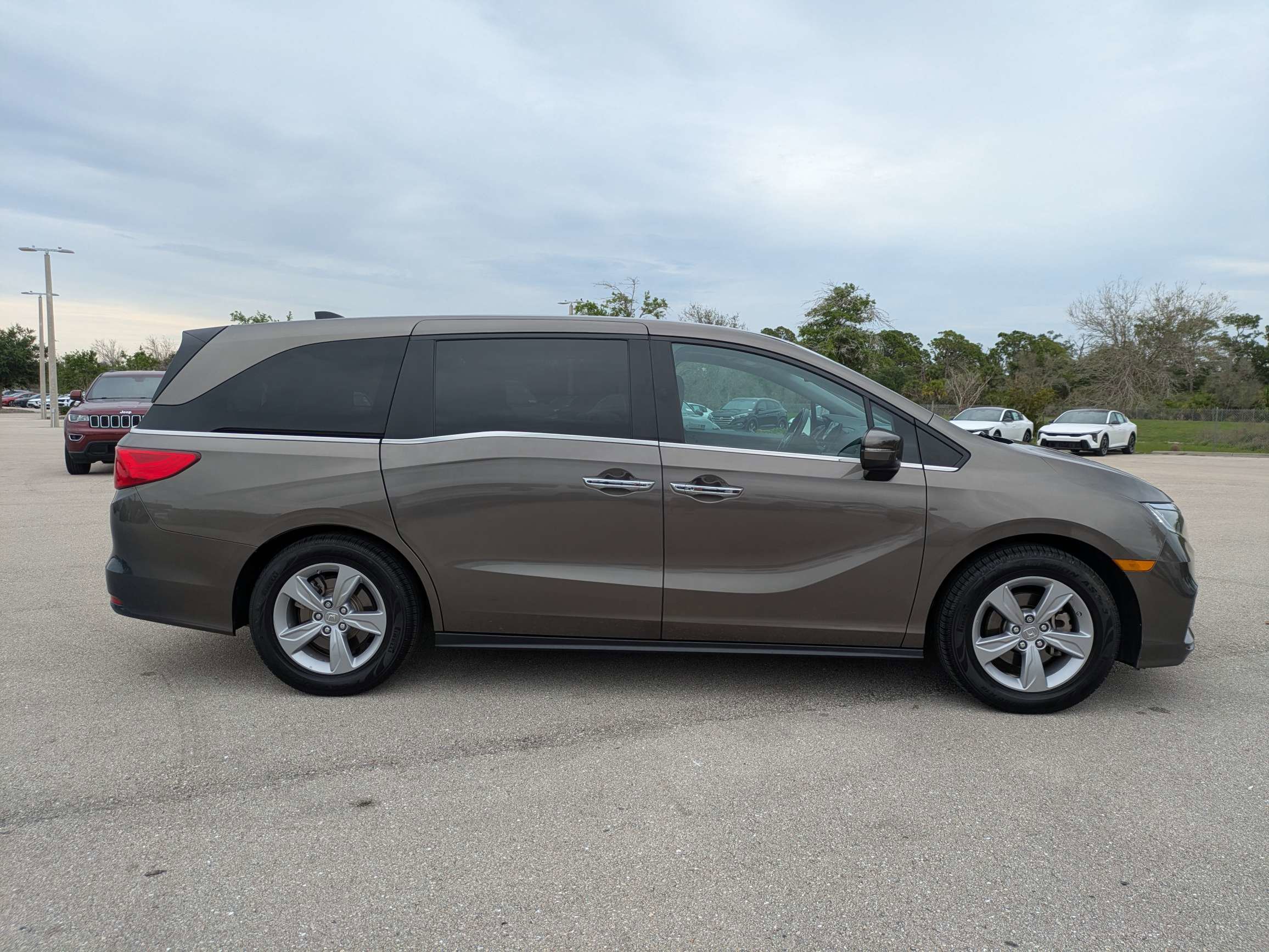 Used 2020 Honda Odyssey EX-L image 4