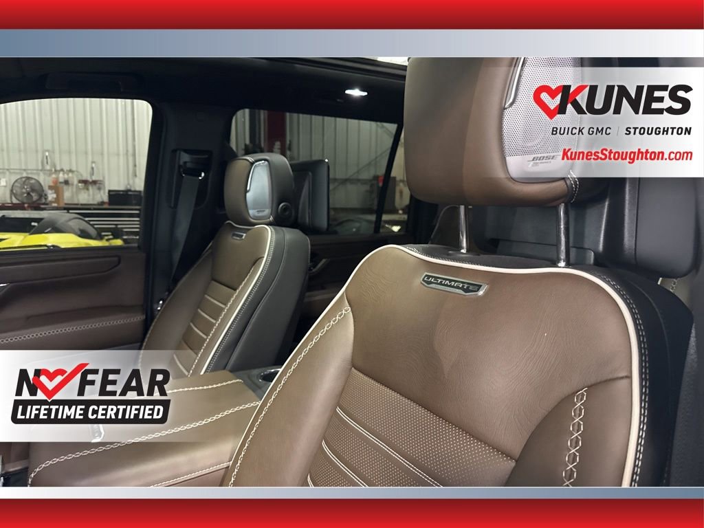 Used 2025 GMC Yukon XL Denali Ultimate AWD/4WD image 25
