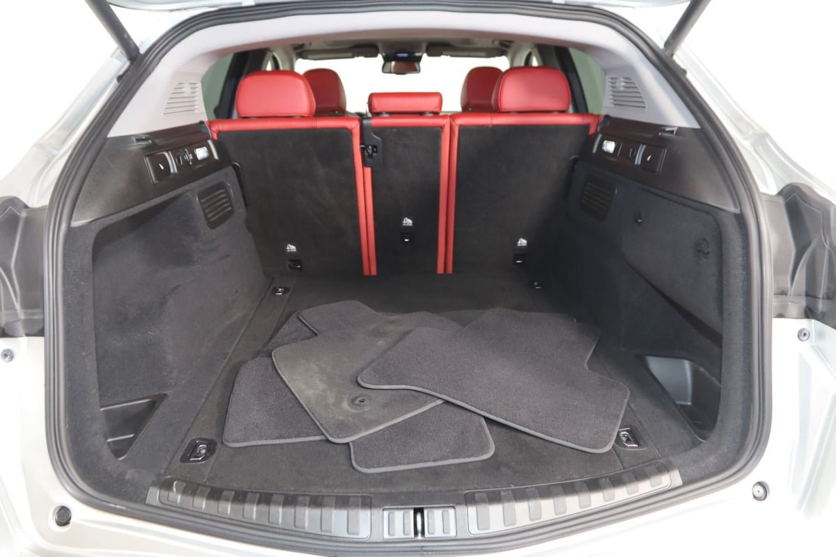Used 2019 Alfa Romeo Stelvio w/ Nero Edizione RWD image 46
