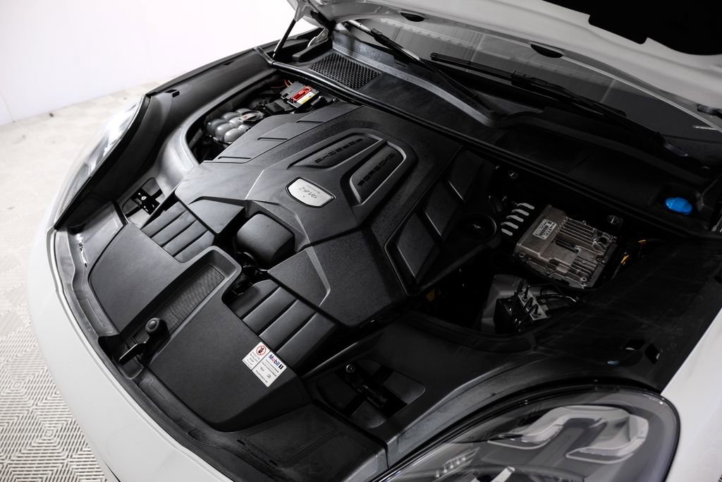 Used 2019 Porsche Cayenne S image 55