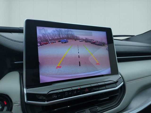 Used 2025 Jeep Compass Limited AWD/4WD image 14